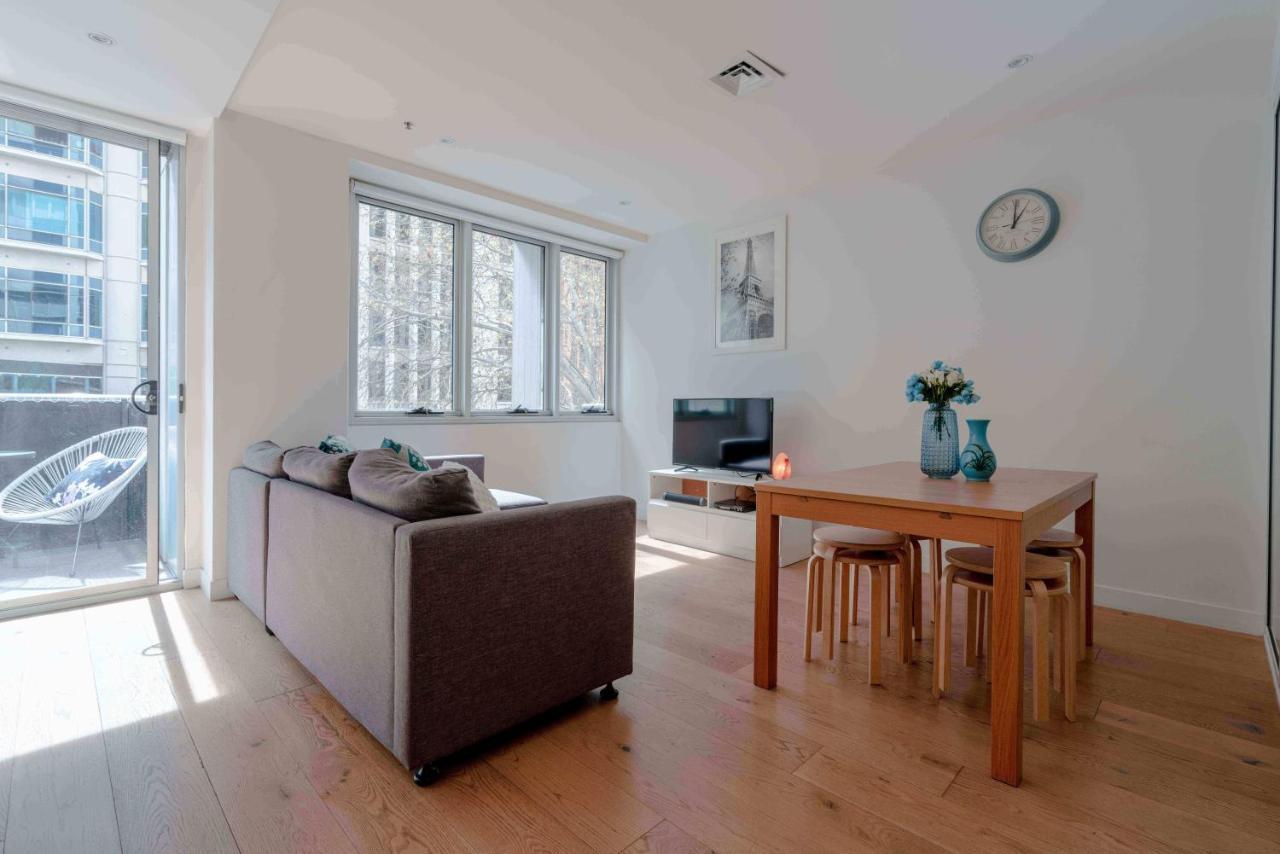 Absolute Collins Apartments Мельбурн Экстерьер фото
