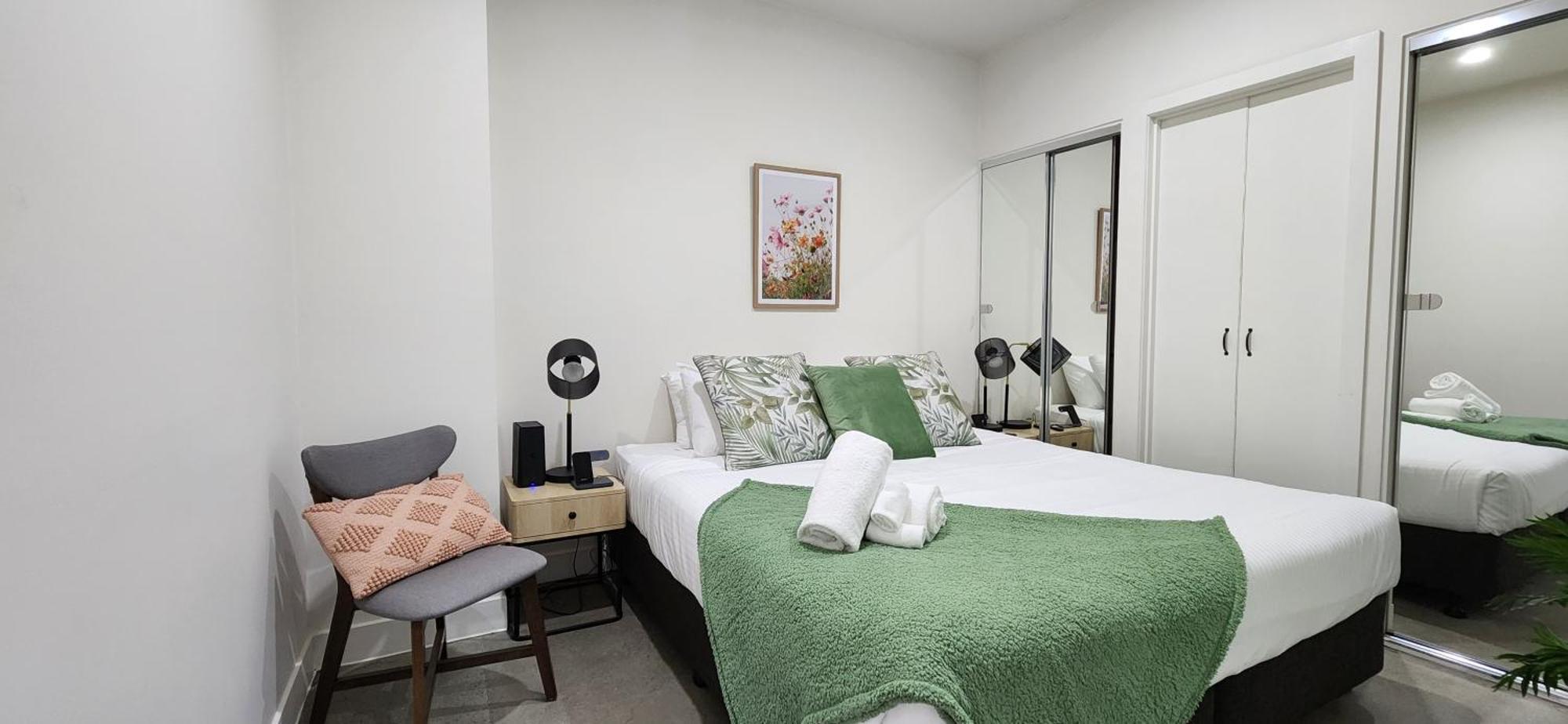 Absolute Collins Apartments Мельбурн Экстерьер фото